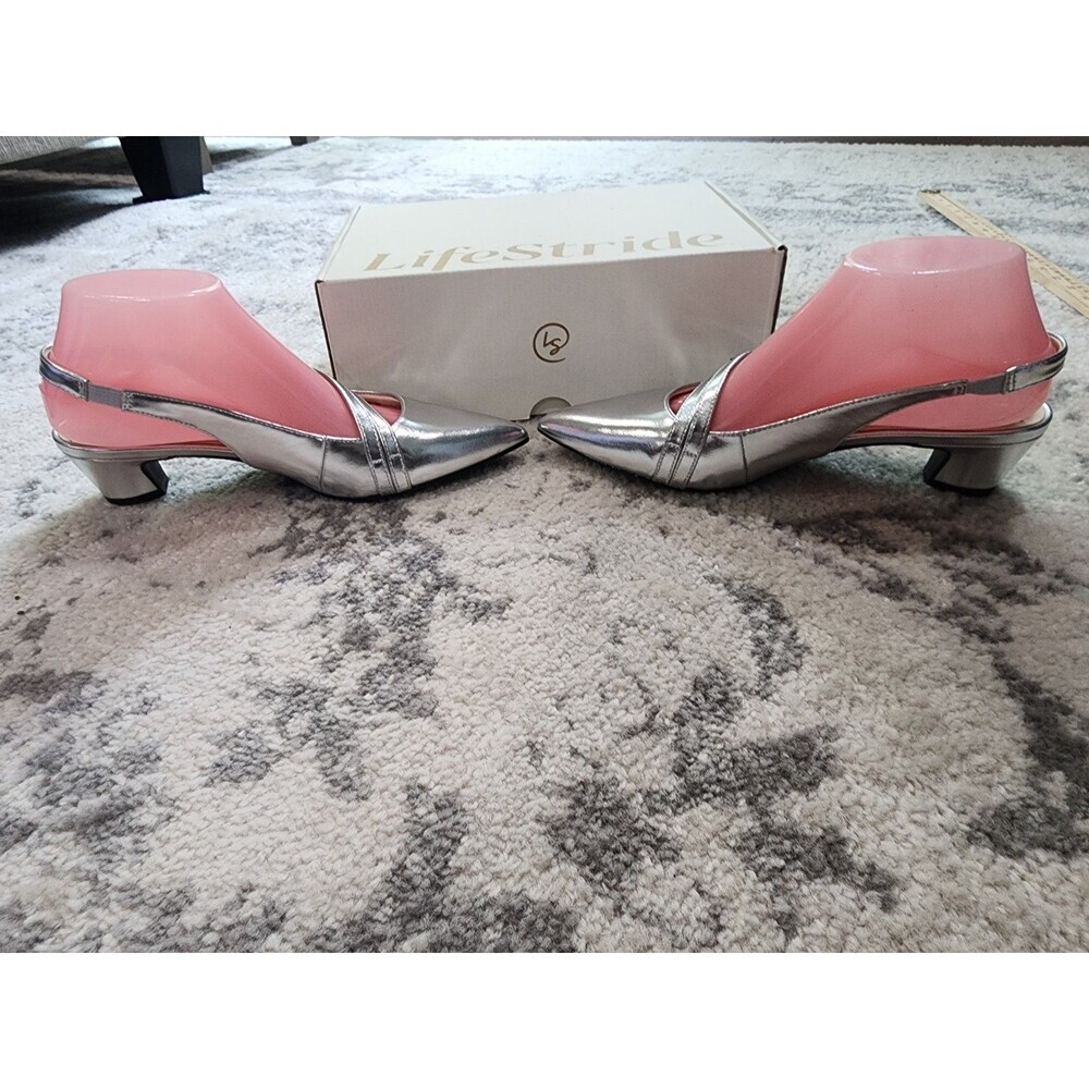 LifeStride Monique slingback pumps in silver metallic faux leather Women’s 8 NEW - Picture 3 of 9